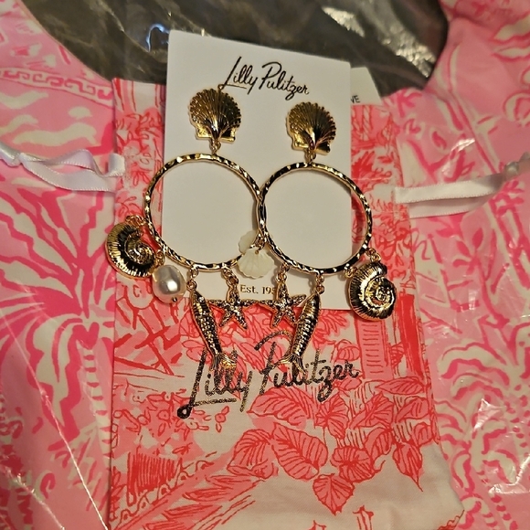 Lilly Pulitzer Jewelry - Lilly Pulitzer Pink and Gold Earrings
